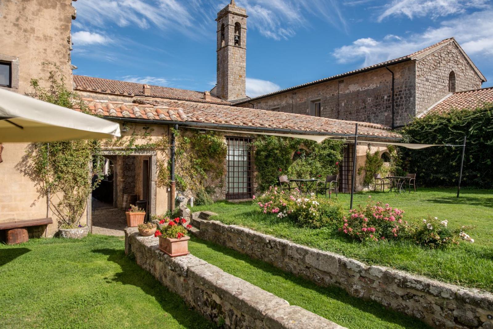 Convento San Bartolomeo Hotel Abbadia San Salvator Exterior photo